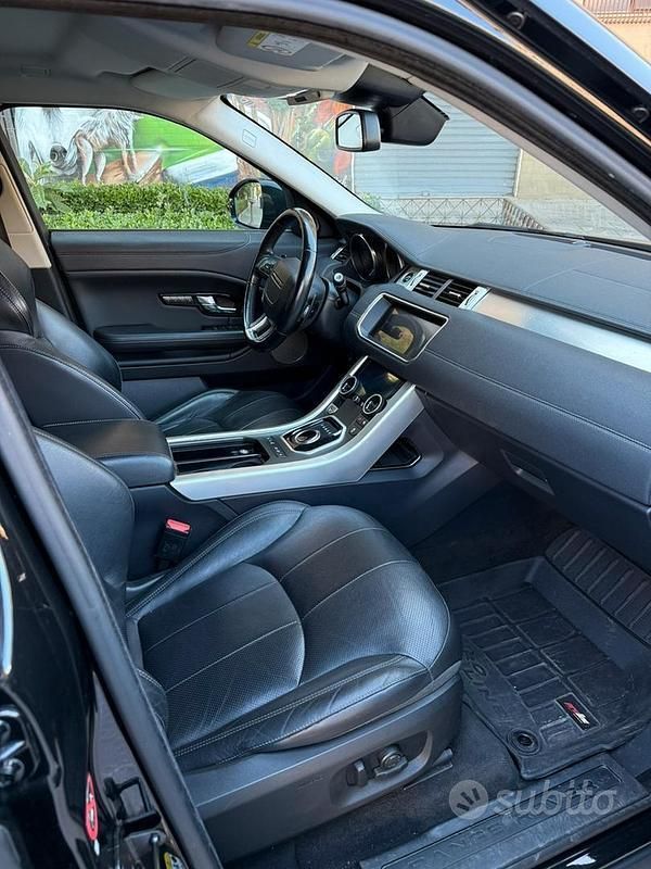 Usata Land Rover Range Rover evoque 179 CV (131 kW) 2018 Nero SUV