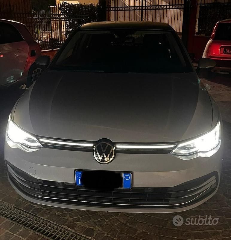 Usata VW Golf VIII 115 CV (84 kW) 2021 Grigio Berlina
