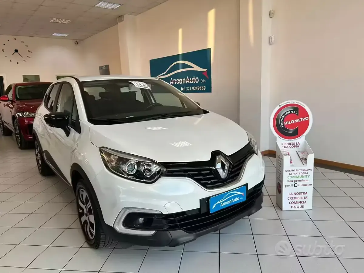 Usata Renault Captur 90 CV (66 kW) 2018 Bianco SUV