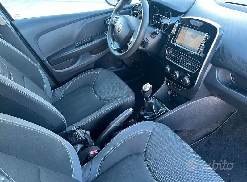 Usata Renault Clio V 90 CV (66 kW) 2020 Berlina