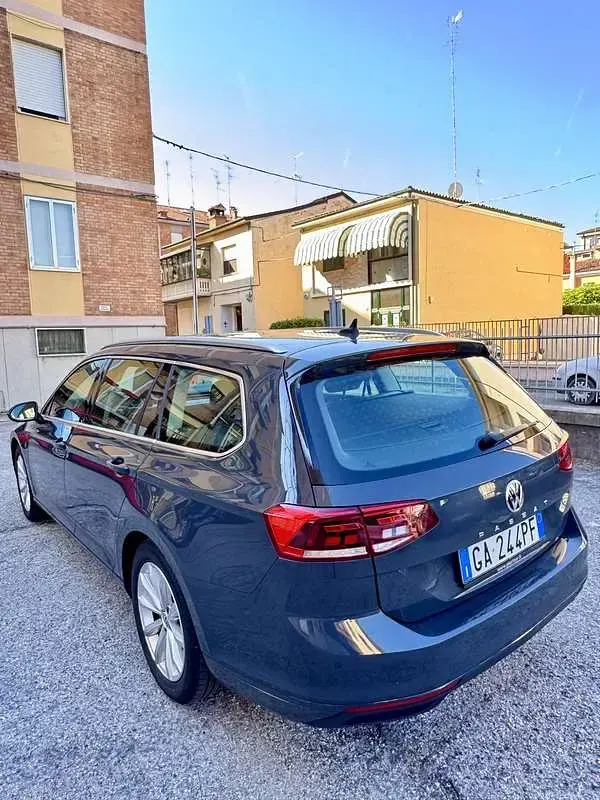 Usata VW Passat Elegance 150 CV (110 kW) 2020 Station wagon