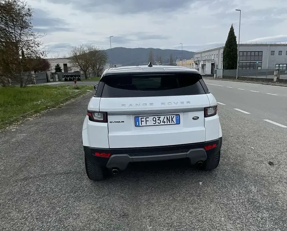 Usata Land Rover Range Rover evoque Pure 150 CV (110 kW) 2016 SUV