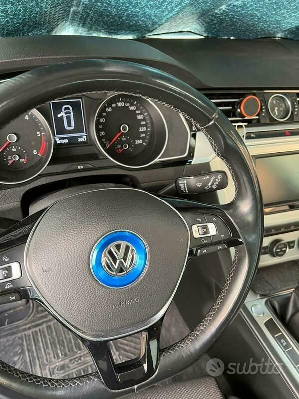 Usata VW Passat 150 CV (110 kW) 2015 Grigio Station wagon