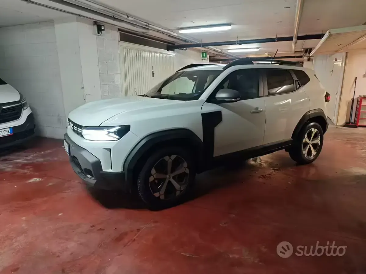Usata Dacia Duster Journey 101 CV (74 kW) 2025 Bianco Station wagon