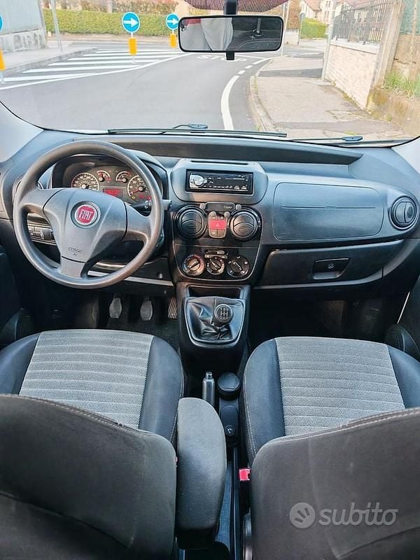 Usata Fiat Qubo Trekking 95 CV (69 kW) 2011 Bianco Monovolume