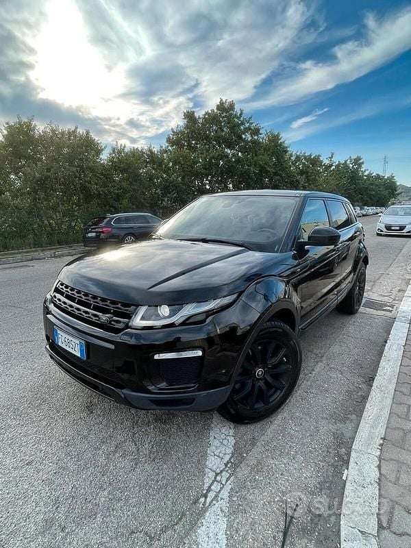 Usata Land Rover Range Rover evoque SE 150 CV (110 kW) 2017 Nero SUV