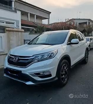 Bianco Usata 2015 Honda CR-V Lifestyle SUV | 14.500 € (Cara) - Immagine 1/4
