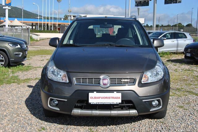 Usata Fiat Sedici Emotion 135 CV (99 kW) 2010 Antracite SUV
