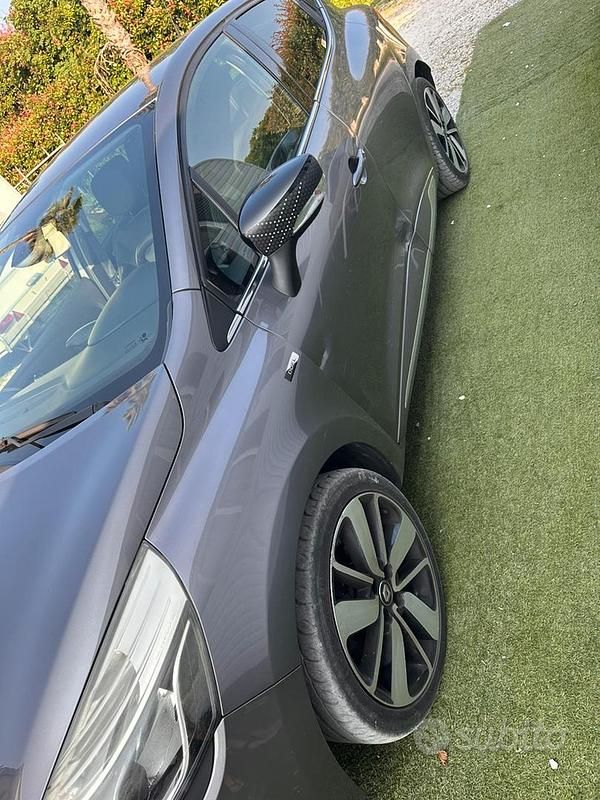 Usata Renault Clio IV 2016 Grigio Berlina