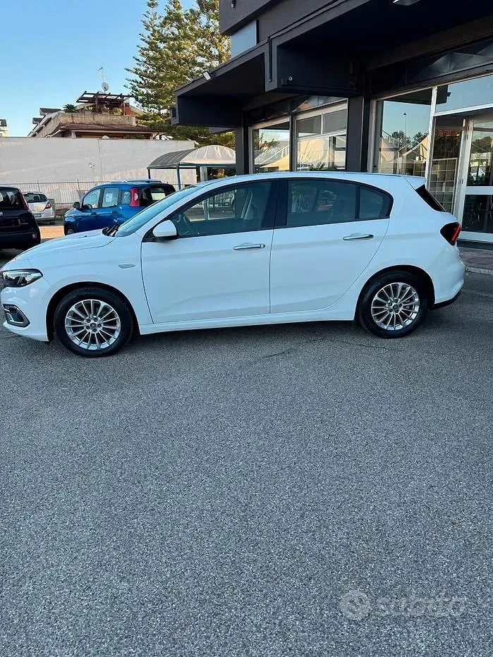 Usata Fiat Tipo 131 CV (96 kW) 2021 Bianco Berlina
