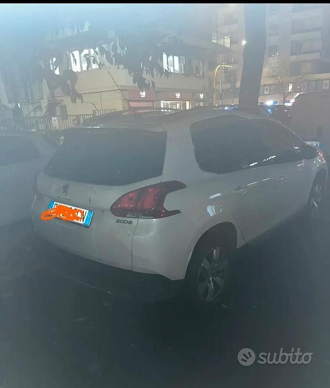 Usata Peugeot 2008 2016 Bianco SUV