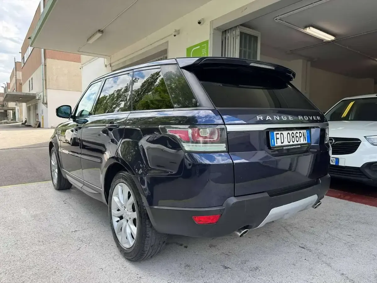 Usata Land Rover Range Rover HSE Dynamic 249 CV (183 kW) 2016 Blu/azzurro SUV