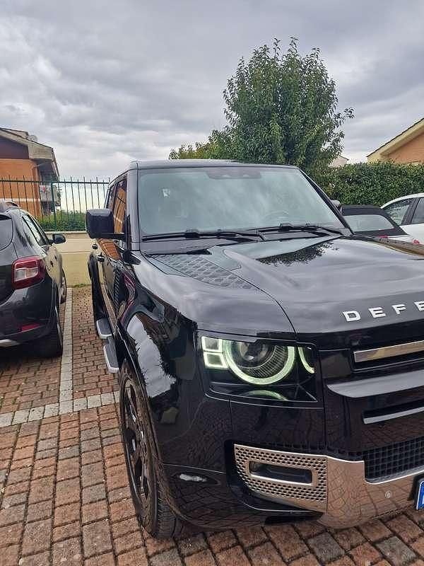 Usata Land Rover Defender 249 CV (183 kW) 2023 Nero SUV