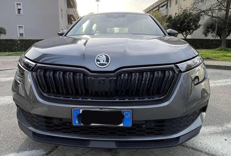 Usata Skoda Kamiq 110 CV (80 kW) 2023 Grigio SUV
