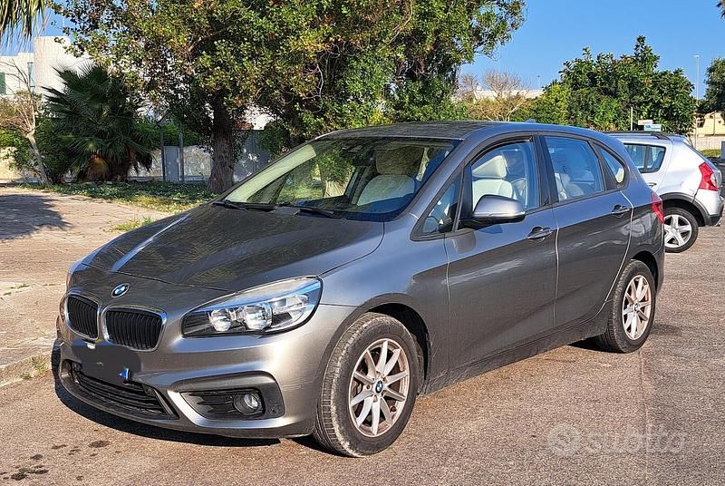 Usata BMW 218 Active Tourer 150 CV (110 kW) 2014 Grigio Monovolume