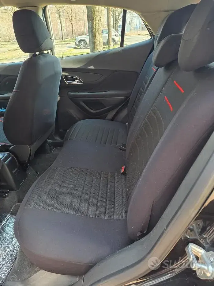 Usata Opel Mokka 131 CV (96 kW) 2013 Nero SUV