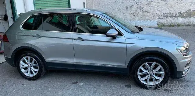 Usata VW Tiguan Executive 240 CV (176 kW) 2017 Grigio SUV