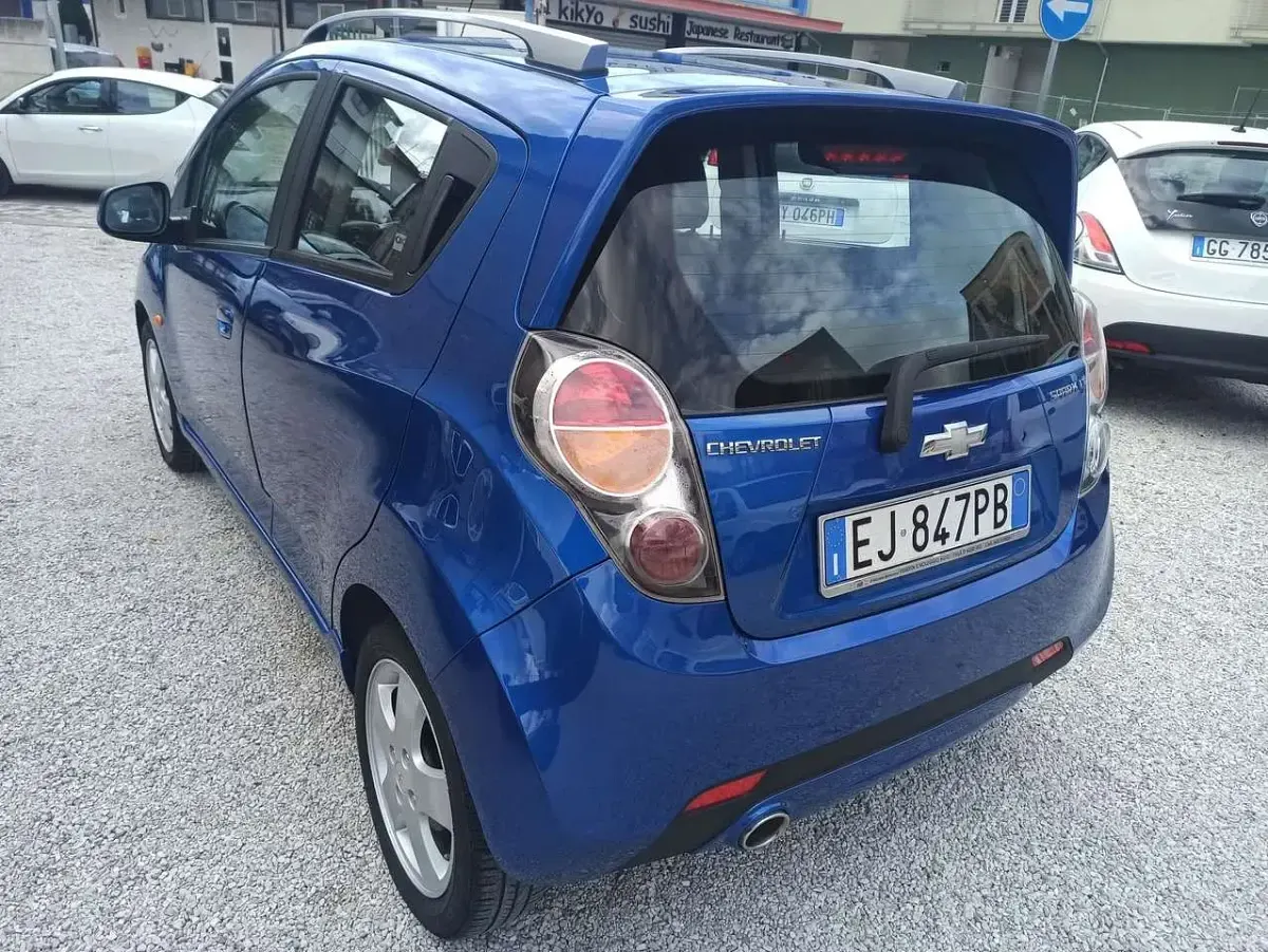 Usata Chevrolet Spark LT 82 CV (60 kW) 2011 Blu/azzurro Utilitaria