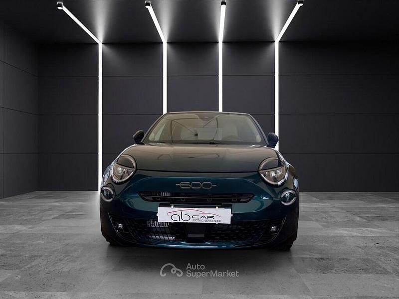 Usata Fiat 600 La Prima 110 CV (80 kW) 2025 Blu SUV