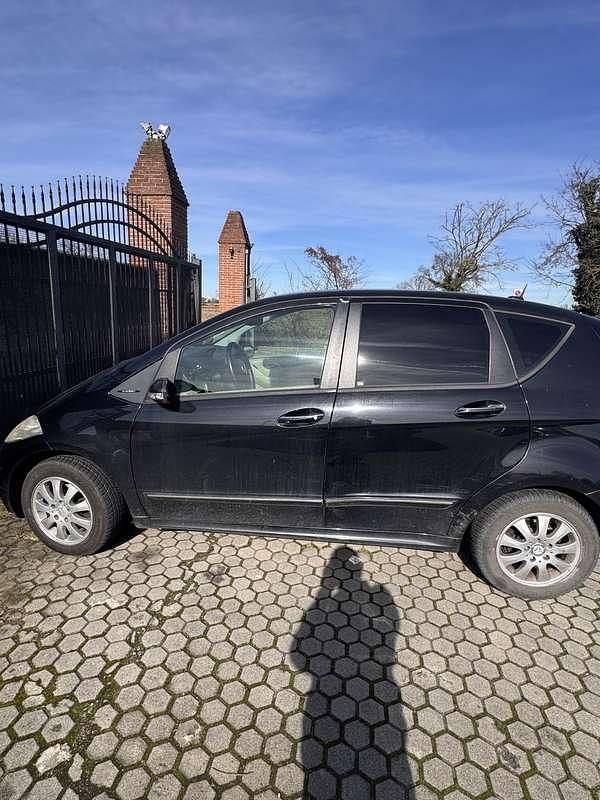 Usata Mercedes A150 Elegance 95 CV (69 kW) 2008 Nero Monovolume