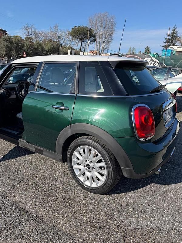Usata Mini Cooper D Countryman 143 CV (105 kW) 2014 Verde SUV