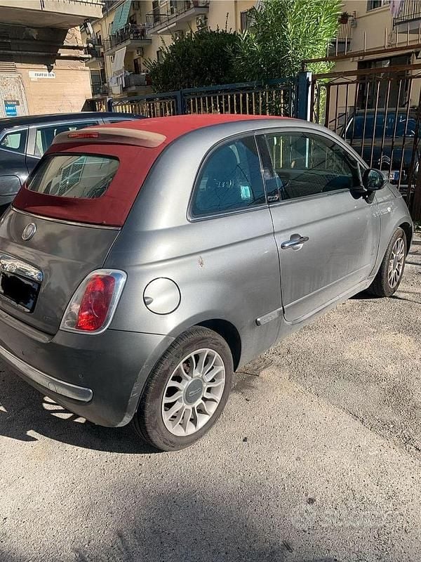 Usata 2011 Fiat 500 Cabrio | 3800 € (Buon prezzo) - Immagine 1/4