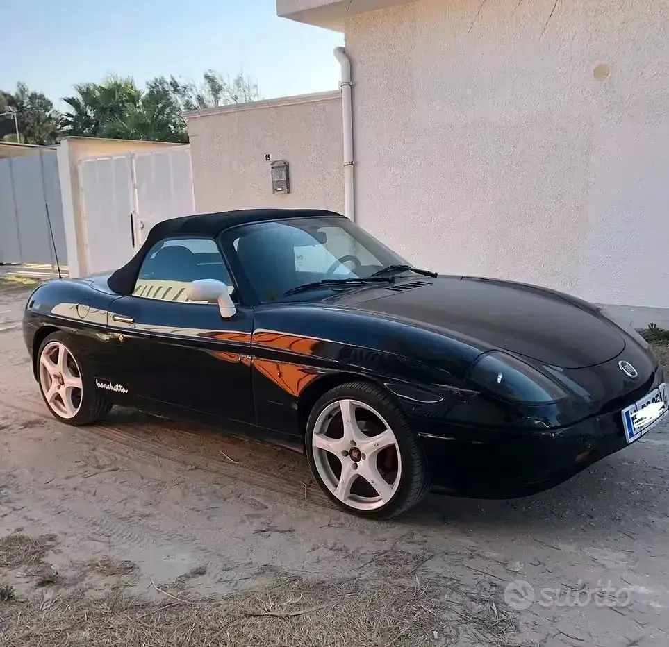 Usata Fiat Barchetta 130 CV (95 kW) 1996 Nero Cabrio