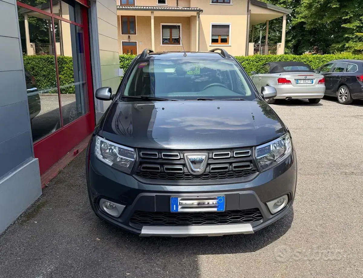 Usata Dacia Logan Stepway 90 CV (66 kW) 2018 Grigio Station wagon