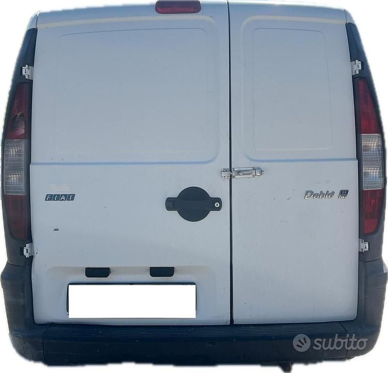 Usata Fiat Doblò 101 CV (74 kW) 2003 Bianco Monovolume