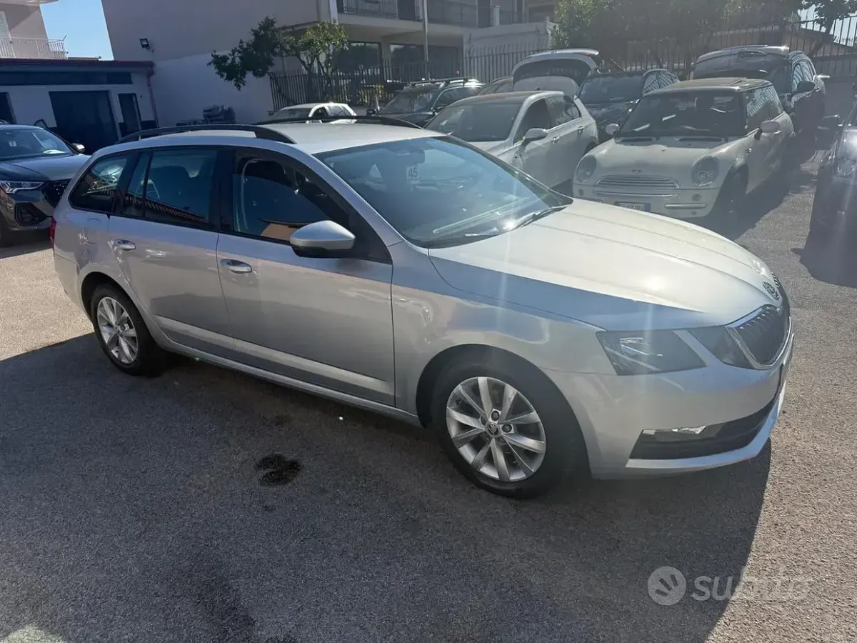 Usata Skoda Octavia 116 CV (85 kW) 2018 Grigio Station wagon