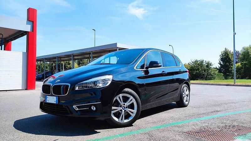 Usata BMW 216 Comfort Edition 2017 Nero Monovolume