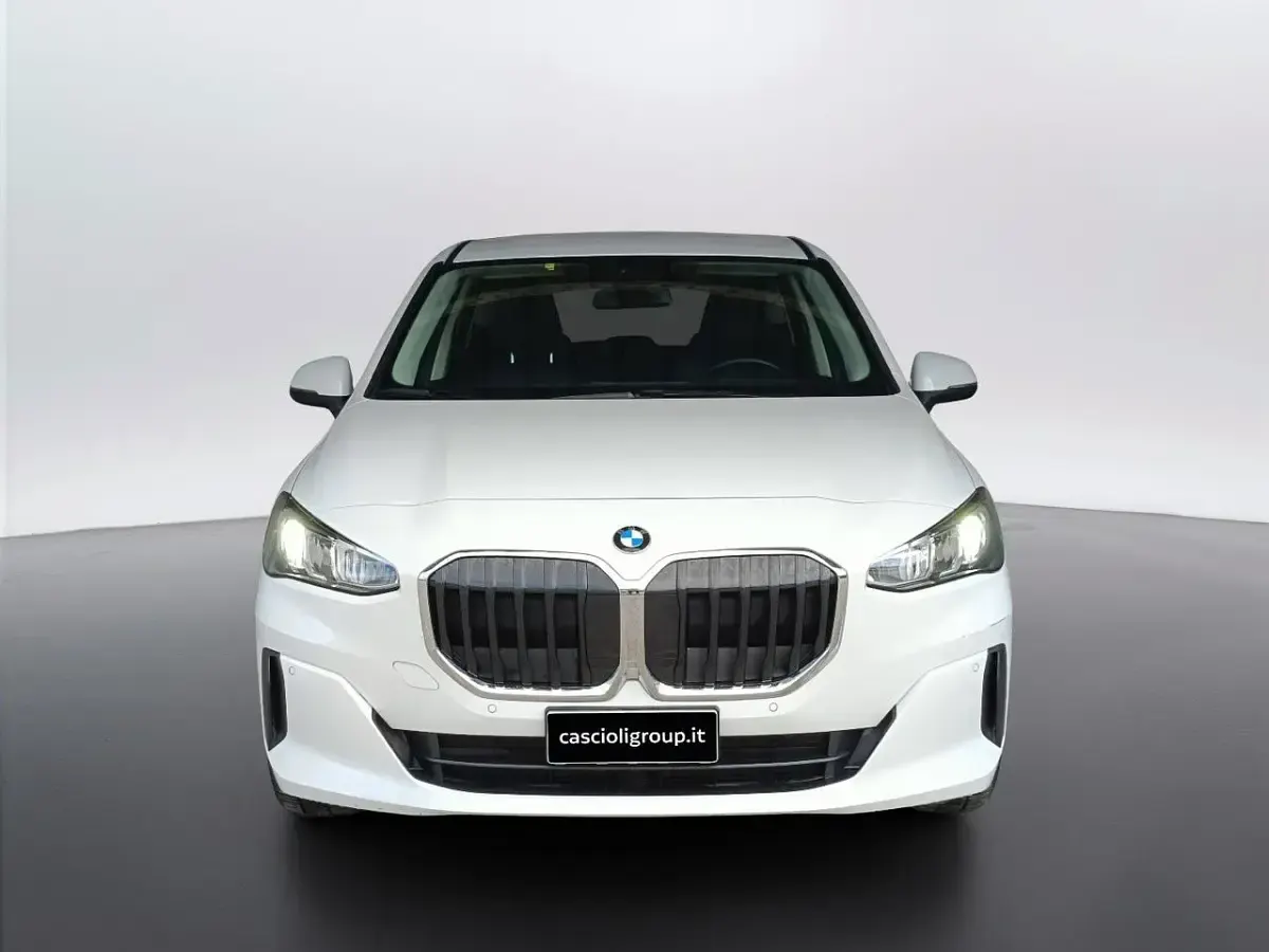 Usata BMW 218 Active Tourer 150 CV (110 kW) 2022 Bianco Monovolume