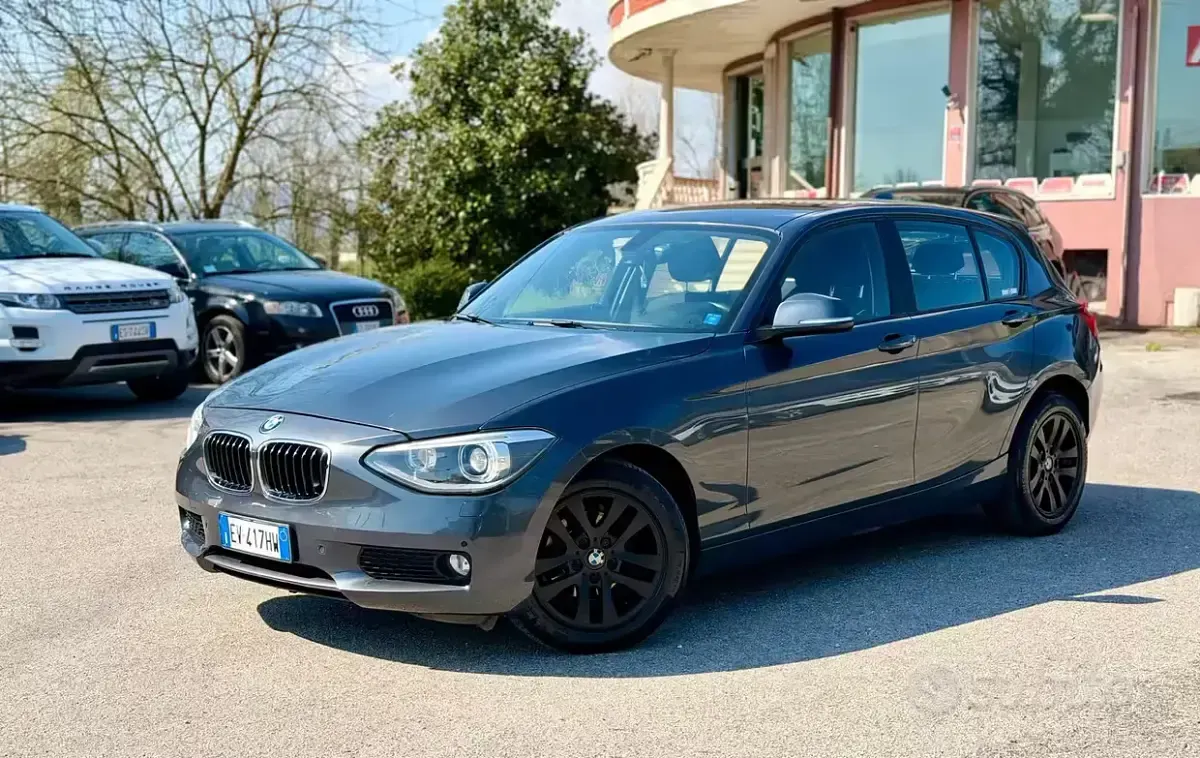 Usado BMW 116 116 HP (85 kW) 2014 Cinzento Citadino