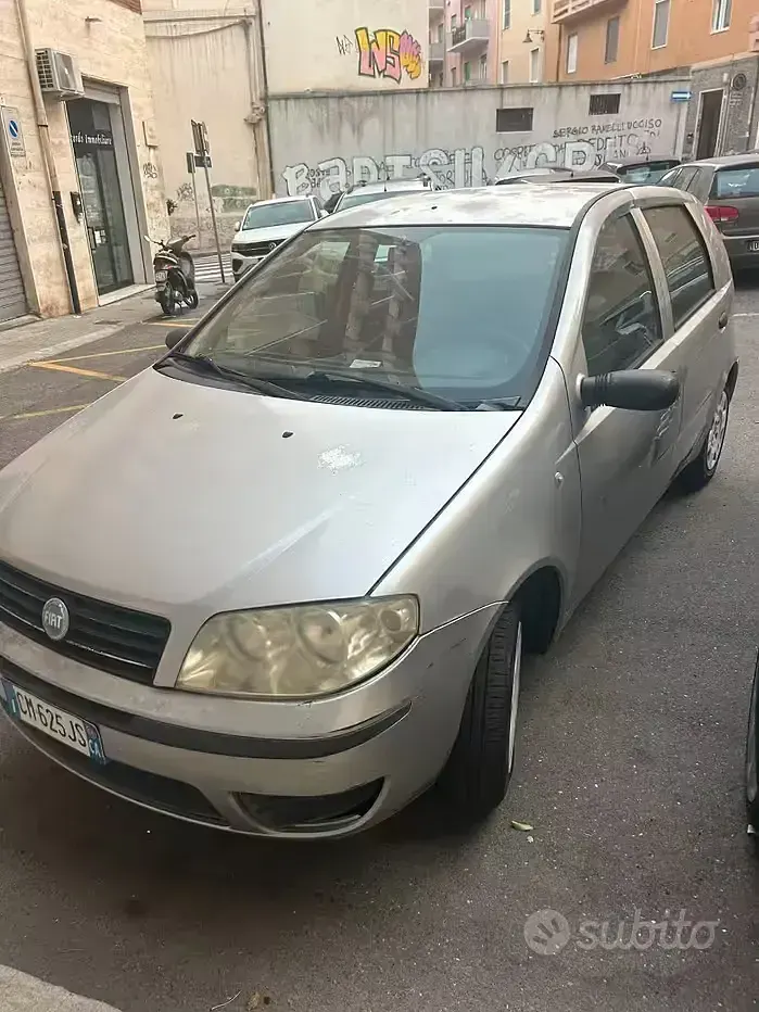Usata Fiat Punto 60 CV (44 kW) 2004 Grigio Utilitaria