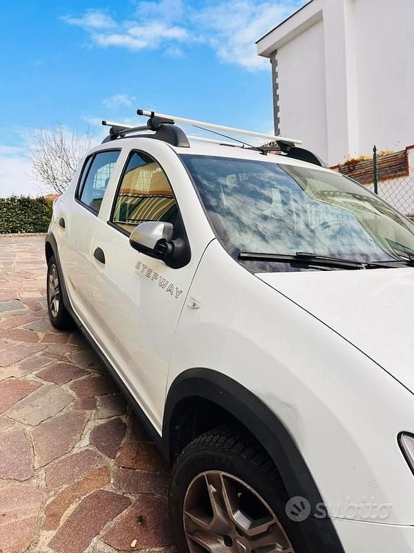 Usata Dacia Sandero Stepway 2017 Bianco SUV