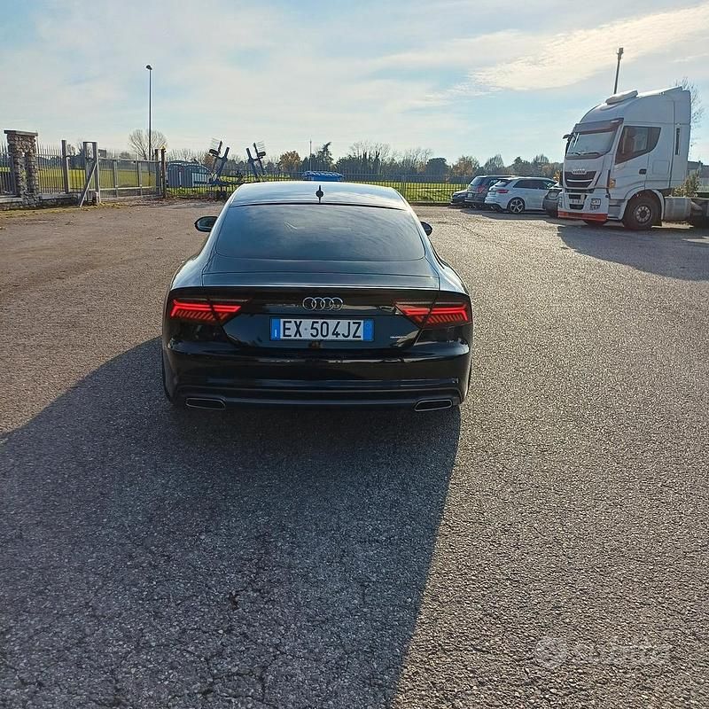 Usata Audi A7 Sportback S-Line 272 CV (200 kW) 2014 Nero Utilitaria