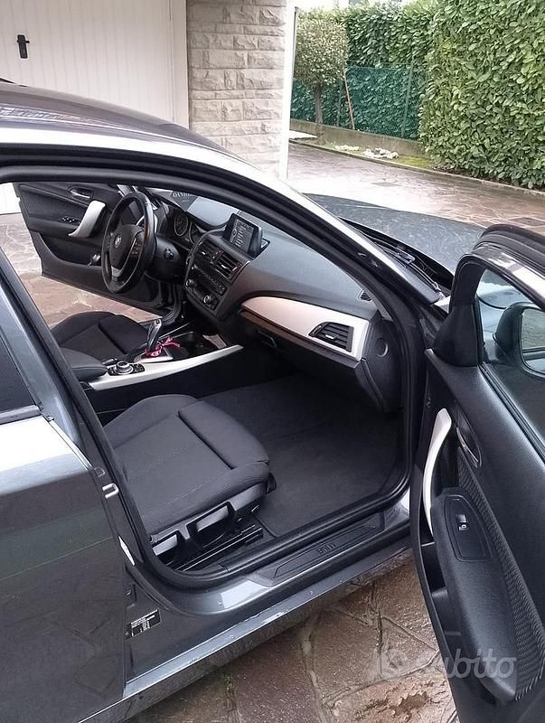 Usata BMW 118 143 CV (105 kW) 2014 Grigio Utilitaria