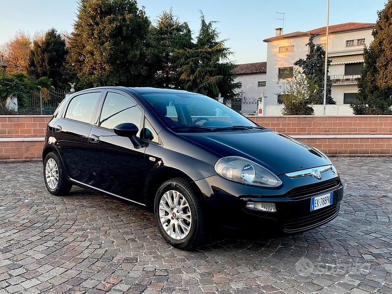 Usata Fiat Punto Evo 75 CV (55 kW) 2011 Nero Utilitaria