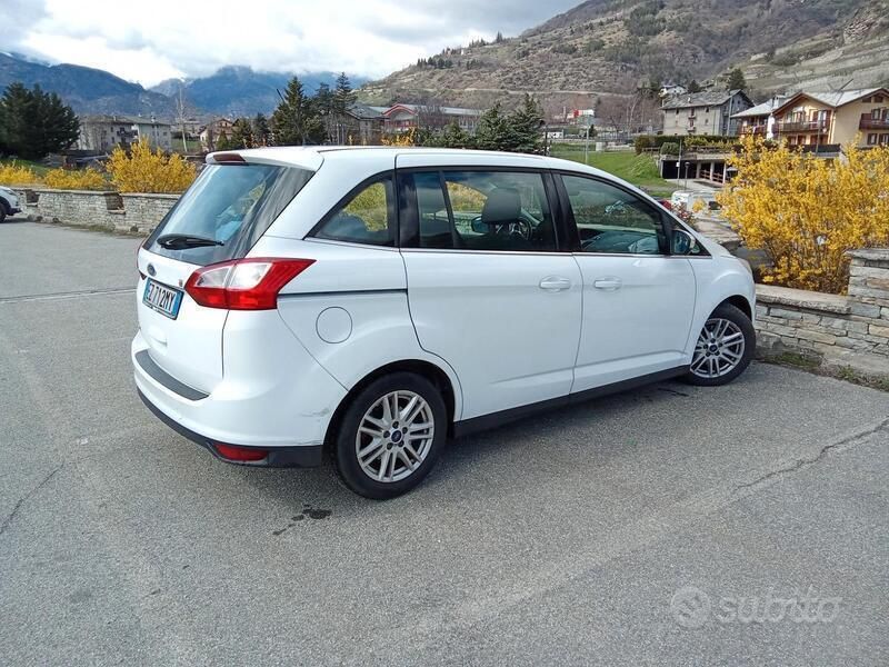 Usata Ford C-MAX 100 CV (73 kW) 2015 Monovolume