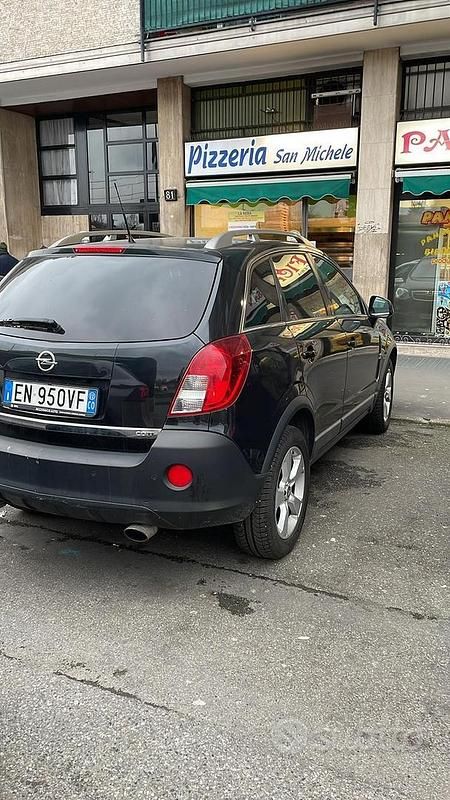 Usata Opel Antara 2012 Grigio SUV