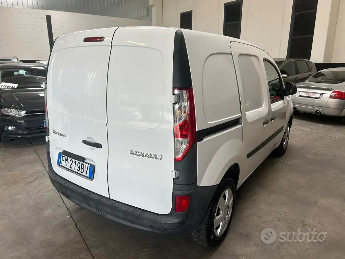 Usata Renault Kangoo 90 CV (66 kW) 2017 Bianco Monovolume