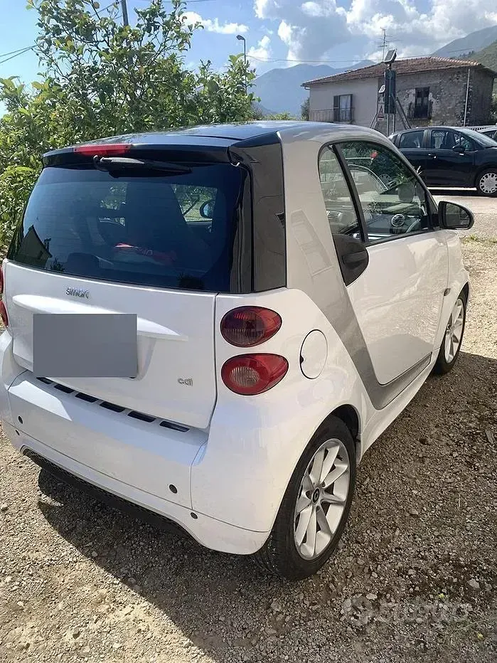 Usata Smart ForTwo Coupé Pure 54 CV (39 kW) 2012 Bianco Coupé