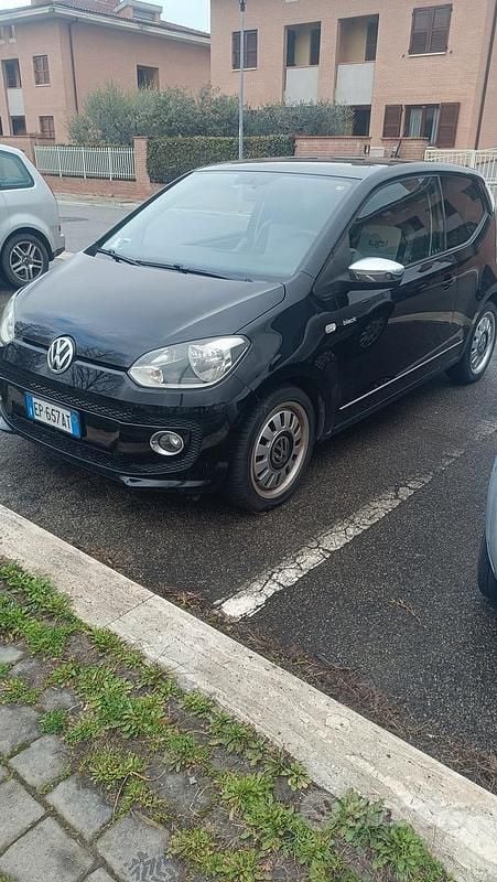 Usata VW up! 75 CV (55 kW) 2013 Nero Utilitaria