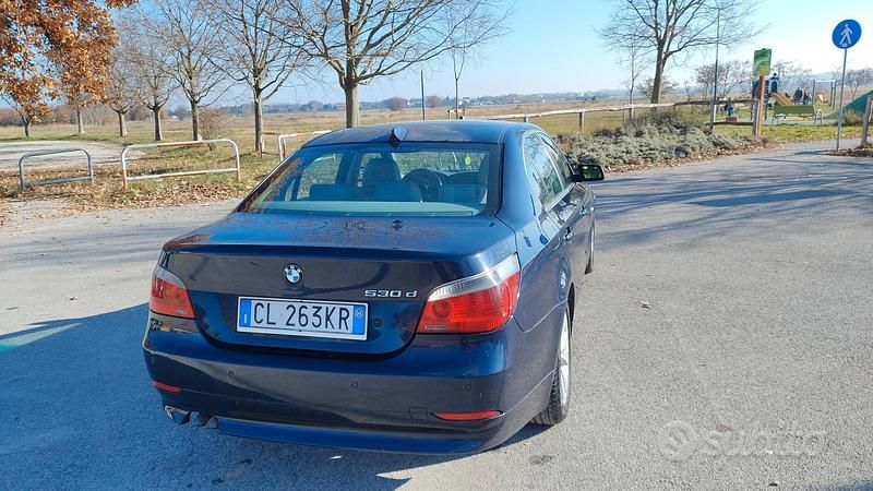 Usata BMW 530 Efficient Dynamics 224 CV (164 kW) 2004 Blu Berlina