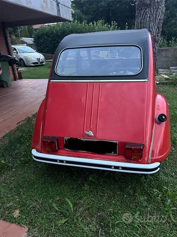 Occasion Citroën 2CV 29 ch (21 kW) 1981 Rouge Berline