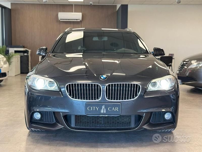 Usata BMW 525 Efficient Dynamics 218 CV (160 kW) 2012 Nero Station wagon