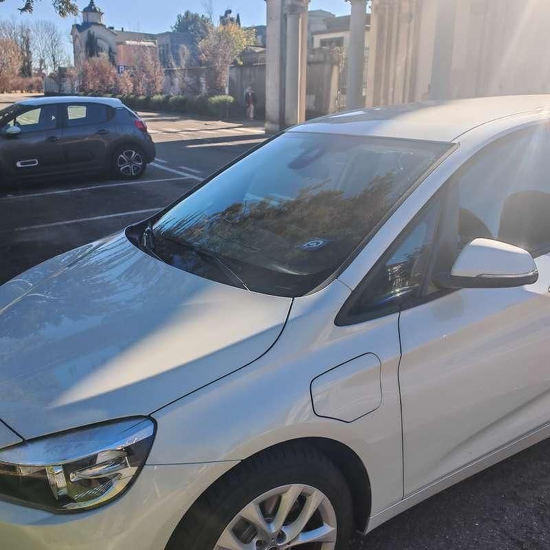 Usata BMW 225 Active Tourer Advantage 136 CV (100 kW) 2020 Bianco Monovolume