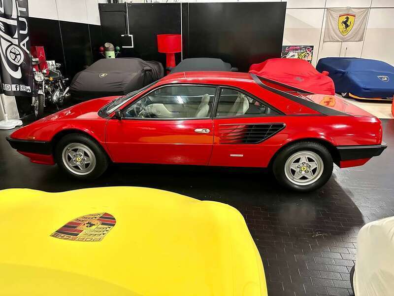 Usato 1981 Ferrari Mondial 2.9 Benzin 215 CV (50.000 €)