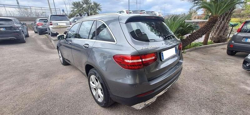 Usata Mercedes GLC220 170 CV (125 kW) 2017 Grigio SUV