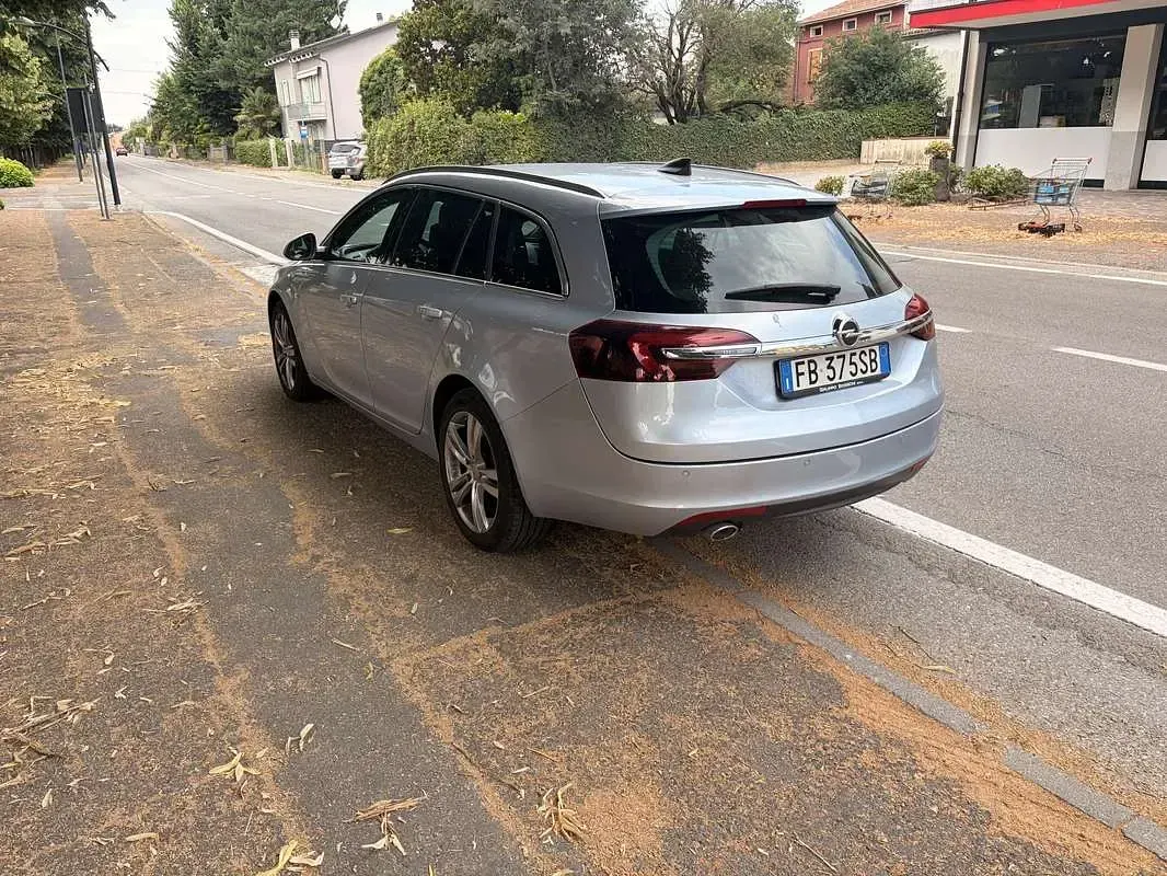 Usata Opel Insignia Business 170 CV (125 kW) 2016 Station wagon